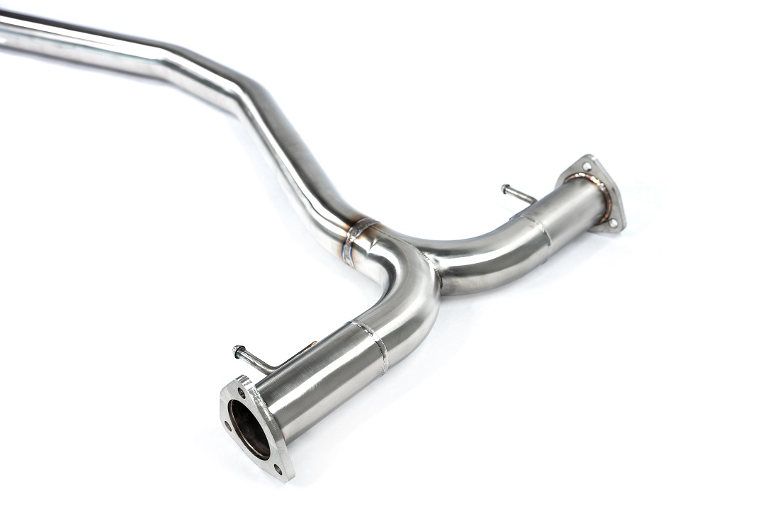 polished_slant_cut_tip_for_honda_exhaust_catback_system_on_car