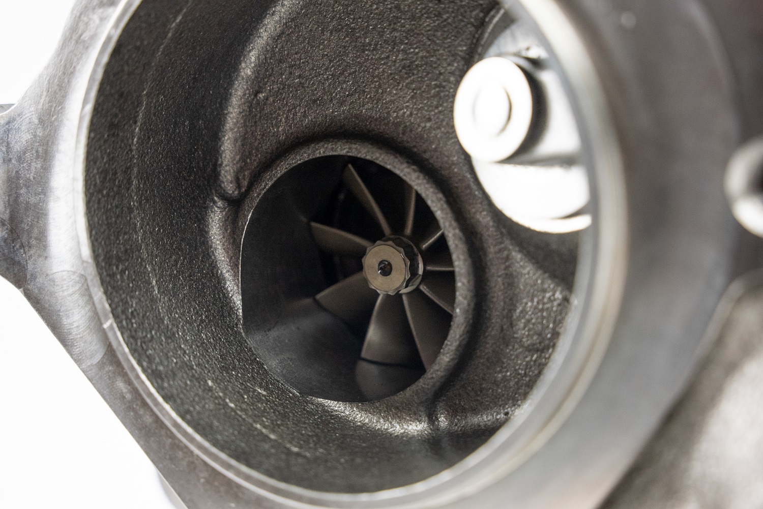 wr1_turbine_wheel_in_cast_housing_for_fk8_turbo