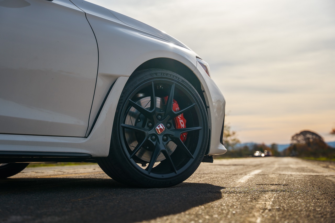 honda-civic-brake-kit-installed