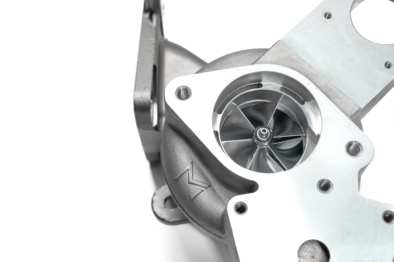 si-11-blade-wheel-oem-next-to-big-turbo-9-blade-wheel