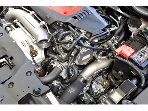 4-ply and wire reinforced silicone increases strength while in boost