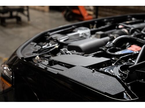 We couldn't pass up a nice glamour shot of our Fender shrouds in action as shown here