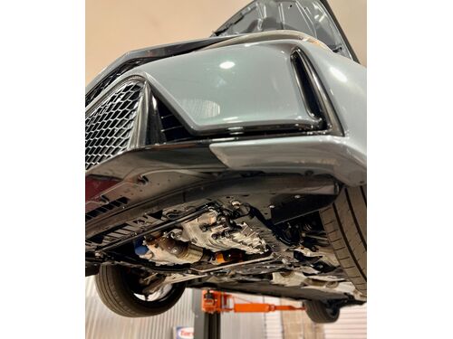 The 27WON RMM shown on a stock Civic Type R