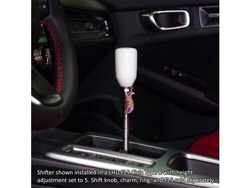 ACUITY shifter installed with adjustable shift knob height in 11th Gen Civic