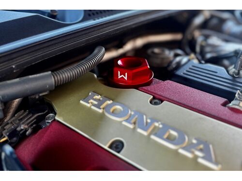 Redline Red Billet Oil Cap on AP2