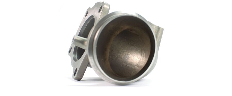 Market leading 3.125” bellmouth downpipe provides ample volume for hot exhaust gases to exit the turbo